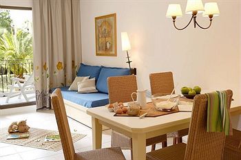 Apart-hotel Pierre & L'ange Gardien 3*